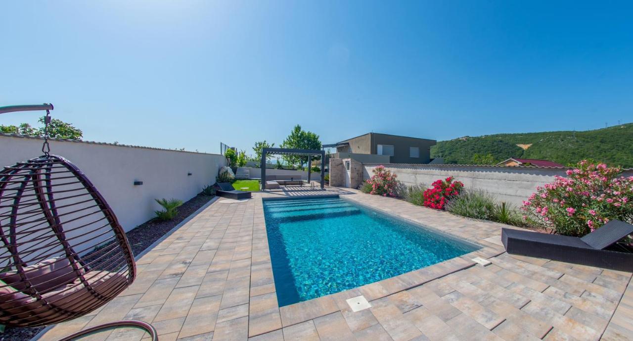 Villa Carpe Diem - With Private Pool Mostar Zewnętrze zdjęcie