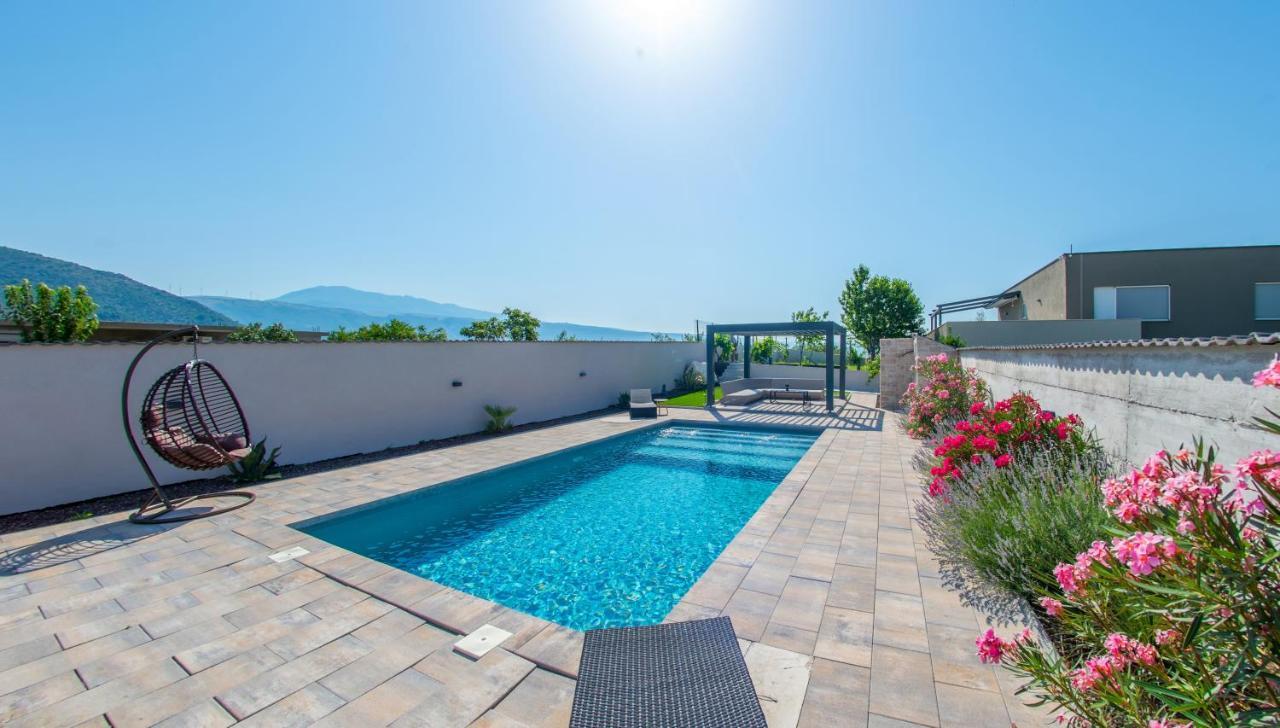 Villa Carpe Diem - With Private Pool Mostar Zewnętrze zdjęcie