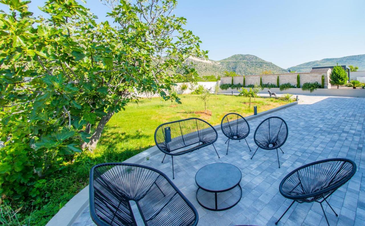 Villa Carpe Diem - With Private Pool Mostar Zewnętrze zdjęcie