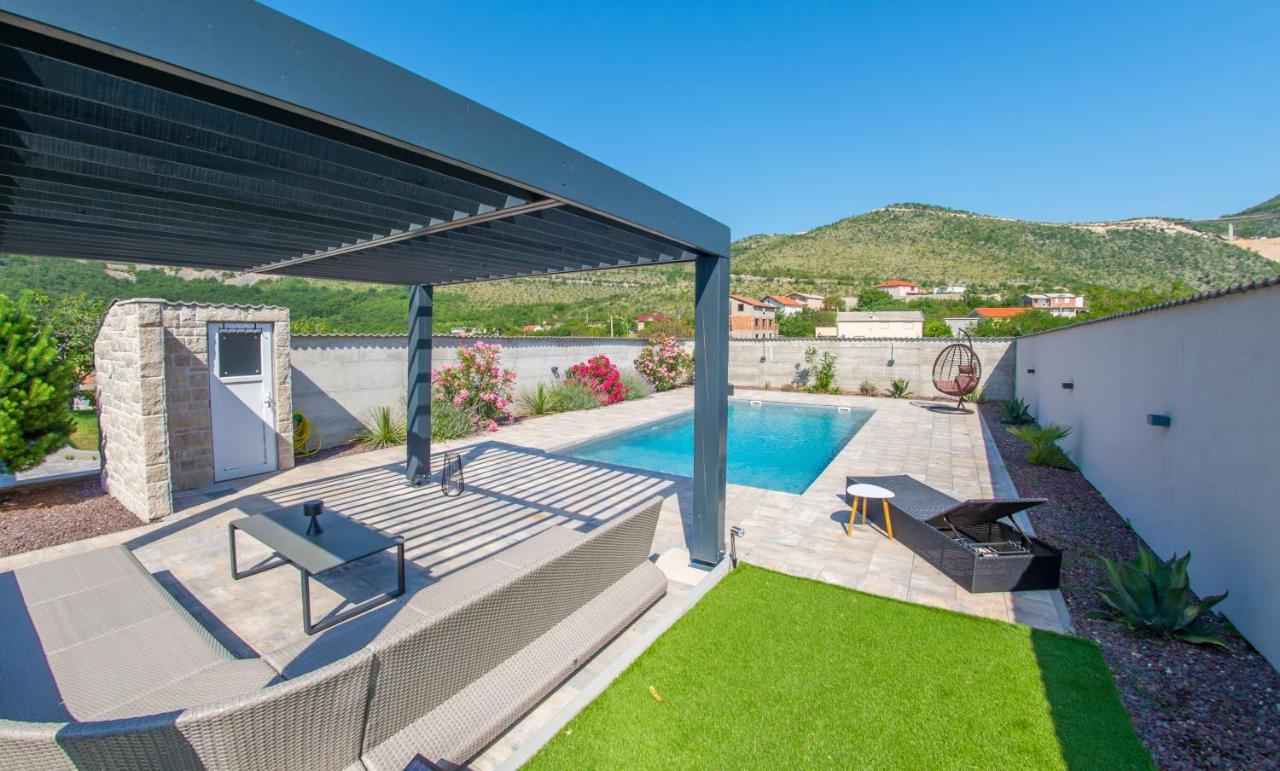 Villa Carpe Diem - With Private Pool Mostar Zewnętrze zdjęcie